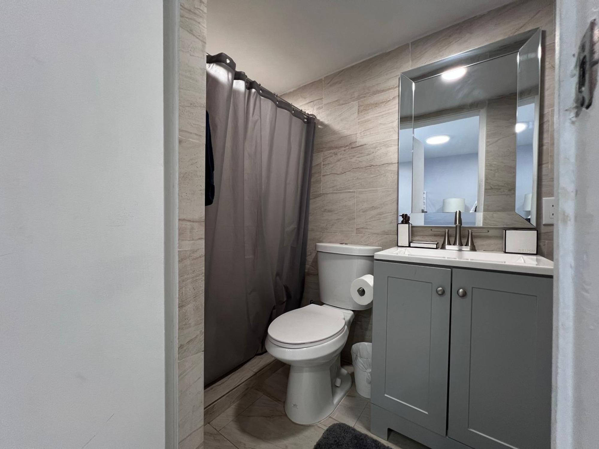 Charming Two Bedroom Apartment. Miami Exterior foto